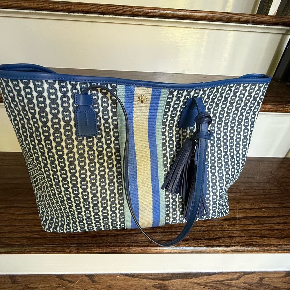 Tory Burch Blue and Cream Geometric Tote